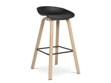 Load image into Gallery viewer, Kai Bar Stool Metal Barstool 75cm - Black