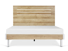 Load image into Gallery viewer, Makalu Queen Wooden Bed Frame - Oak