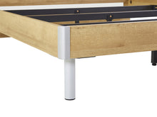 Load image into Gallery viewer, Makalu Queen Wooden Bed Frame - Oak