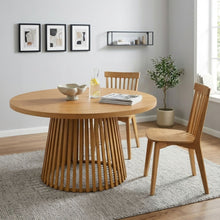Load image into Gallery viewer, Round Dining Table 140 x 75cm - Oak