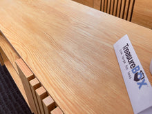 Load image into Gallery viewer, Tarkine 1.6m Entertainment Unit - Oak