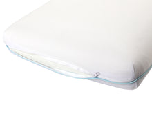 Load image into Gallery viewer, 23050 - Cool Cloud Gel Top Memory Foam Pillow - Betalife
